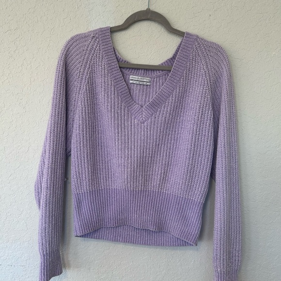 Urban Outfitters Sweaters - Cozy Urban Outfitters Lilac V-Neck Chunky Sweater, Slightly Cropped, Oversized